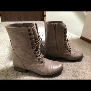 Steve Madden Troopa Combat Boots